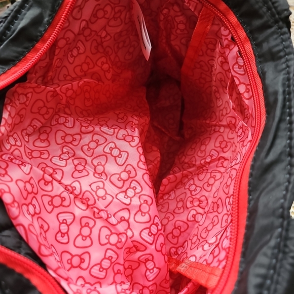 Sanrio/Hello Kitty Puffer Purse 45th Anniversary NWOT From LAWSON - Picture 9 of 14